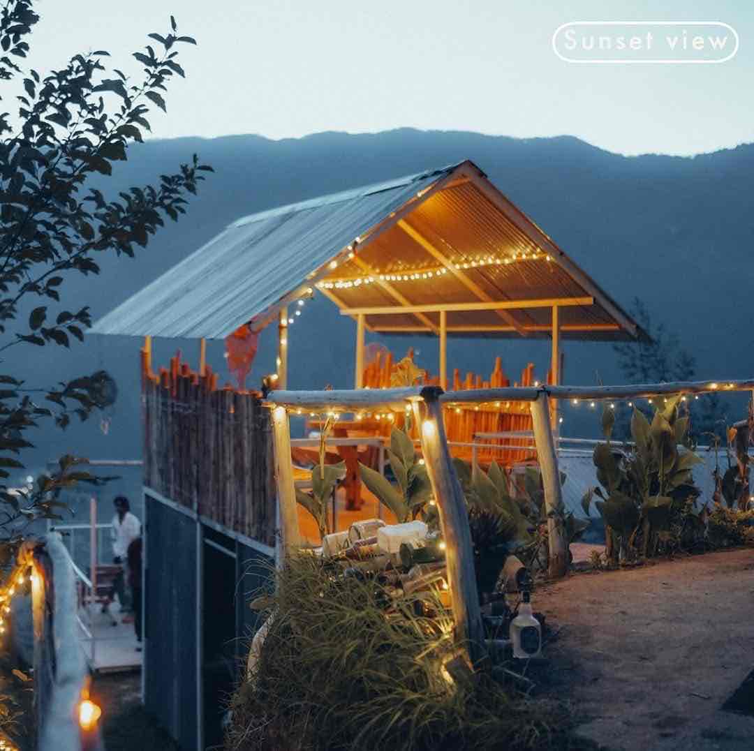 Budget Camping in Pazhathottam