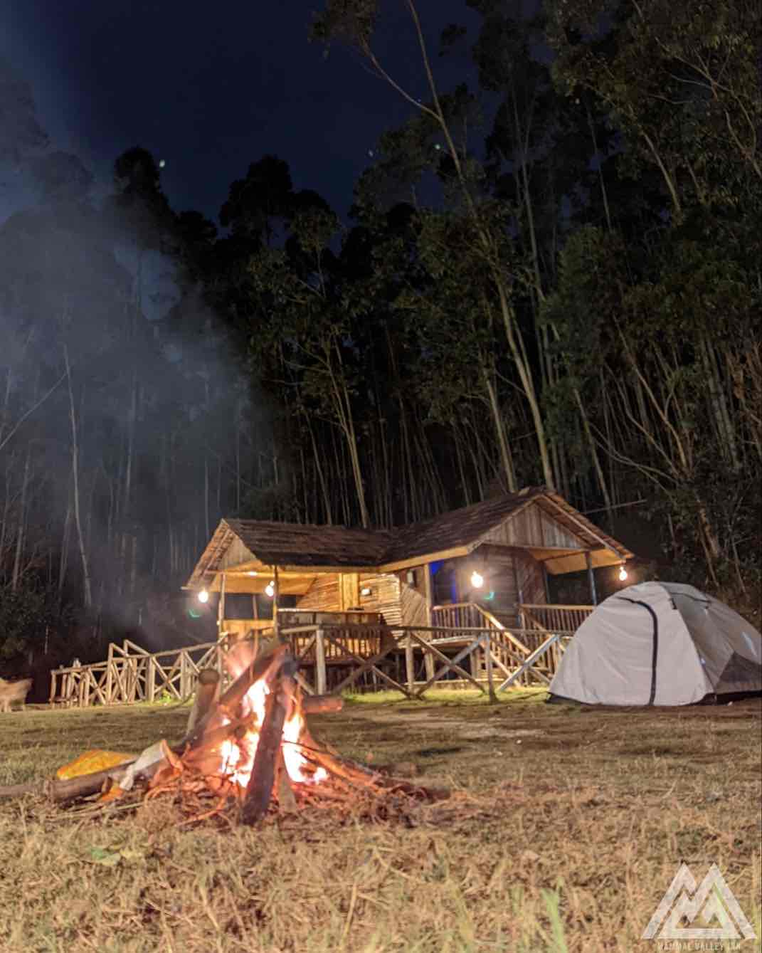 Wodden Cottage In Vattavada in Pazhathottam
