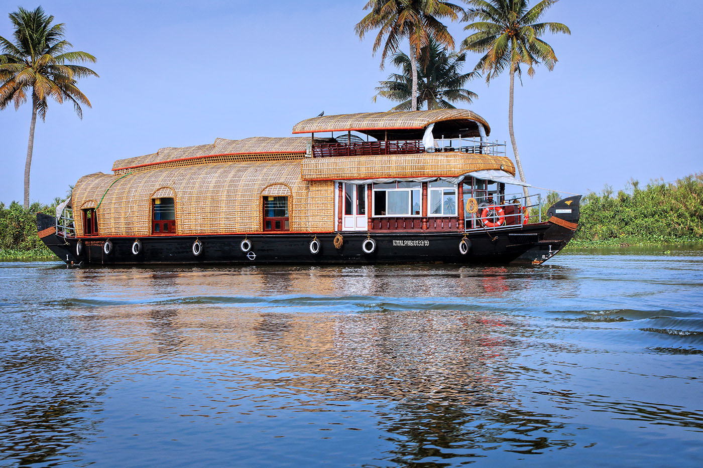 Luxury Munnar Honeymoon Package with Private Pool Villa (3 Nights / 4 Days) from Chennai in Kochi Airport / Ernakulam Railway Station