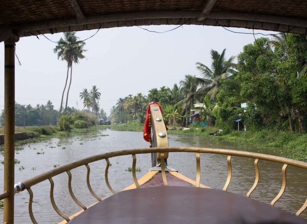 Complete Kerala Highlights Tour Package (6 Nights / 7 Days) from Theni in Kochi Airport / Ernakulam Railway Station