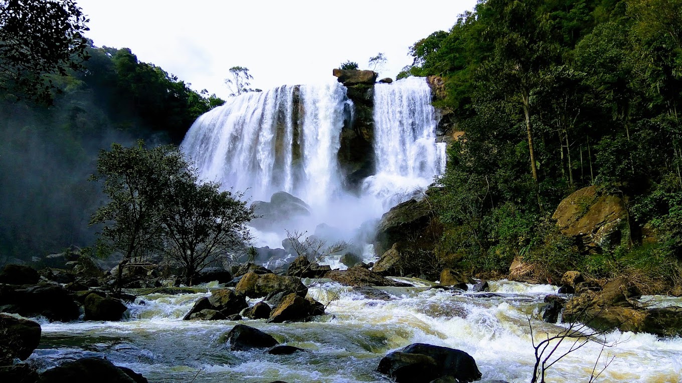 Punnayar waterfall