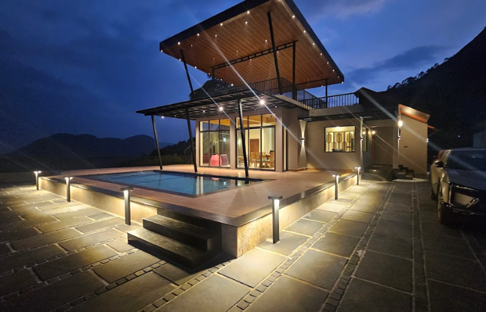 3 Bedroom Pool Villa in Munnar