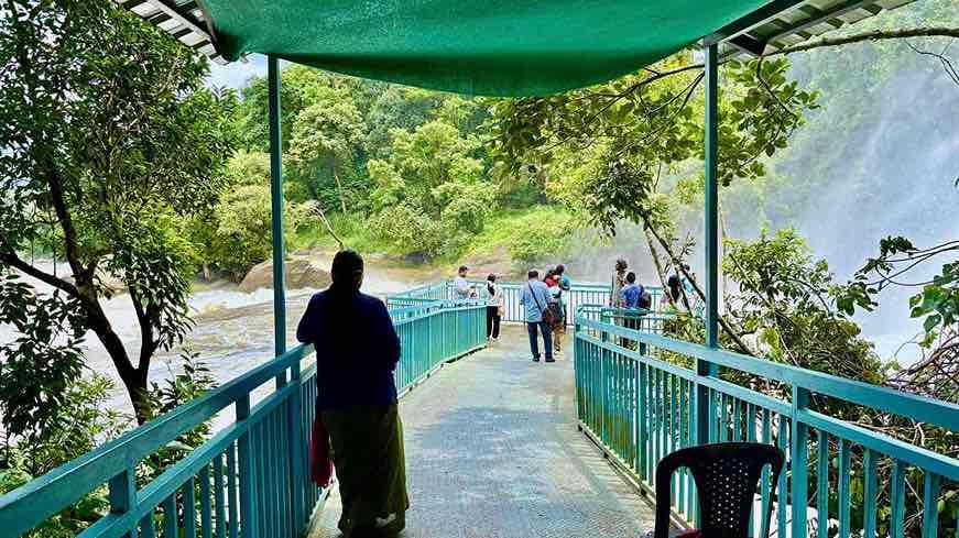 Kerala Monsoon Special Package (4 Nights / 5 Days) from Vellore in Kochi Airport / Ernakulam Railway Station