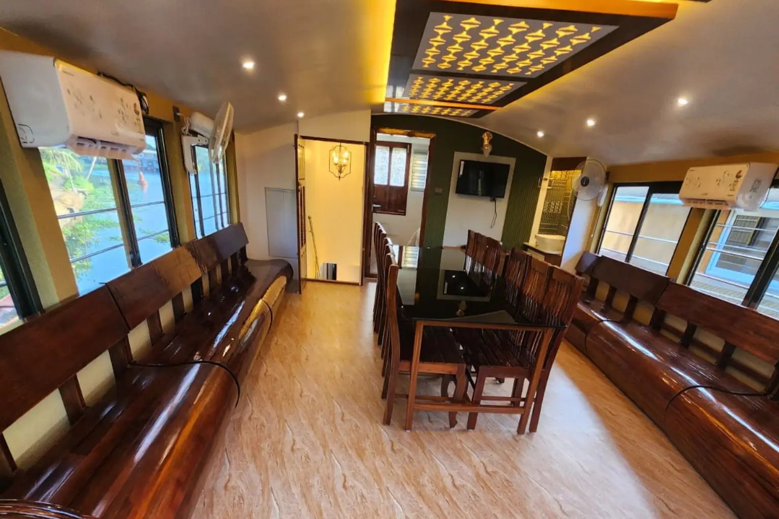 Munnar Adventure Tour Package (3 Nights / 4 Days) from Trichy in Kochi Airport / Ernakulam Railway Station