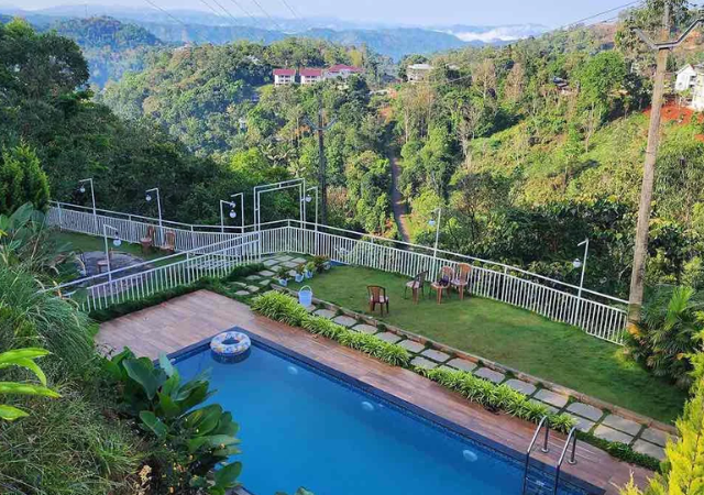 Private Pool Resort 10 Bed in Munnar