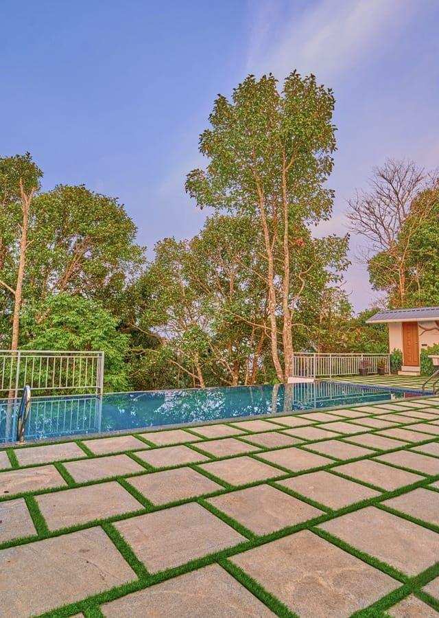 6 Bedroom Pool Resort in Munnar